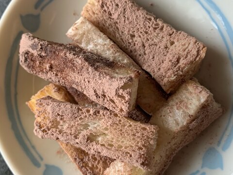 ノンフライヤーで♪食パンのココアラスク